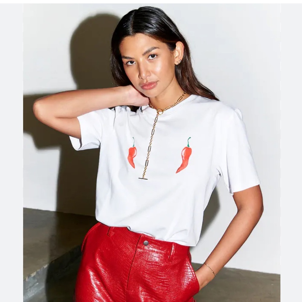 Never Fully Dressed Chilli Tee Sz L NWT